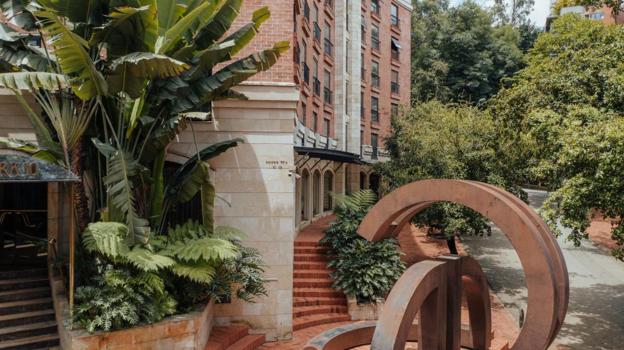 Hotel Park 10 Medellín Exterior foto The entrance to the hotel